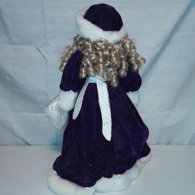 Lot 5 dolls