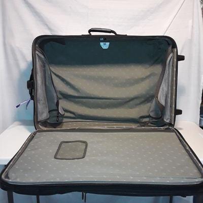 Lot 5 pieces of soft side luggage