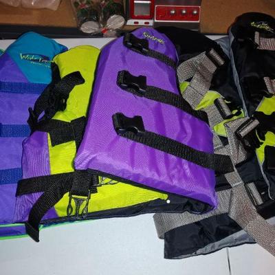 Lot 3 life jackets