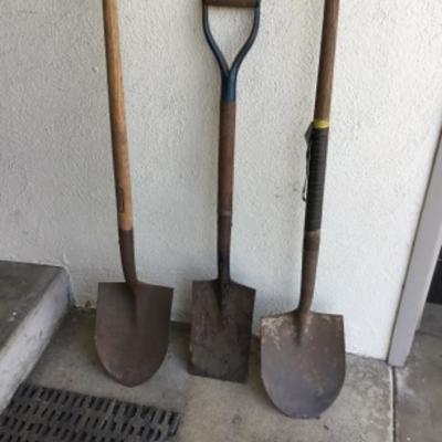 3 Garden Shovels