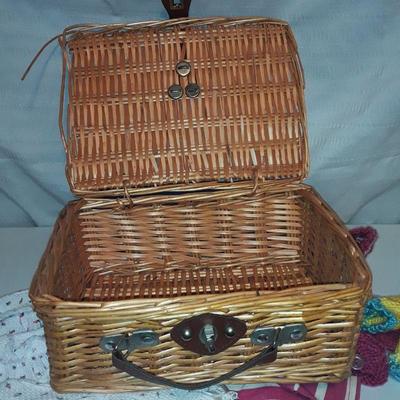 Lot My Twin clothes and accessories