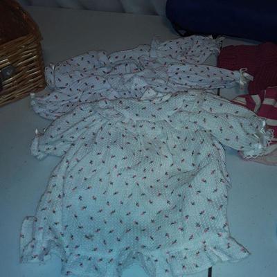 Lot My Twin clothes and accessories