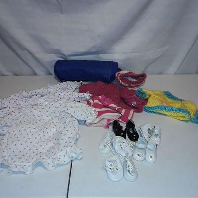 Lot My Twin clothes and accessories