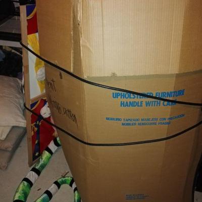 Lot  HUGE box of stuffed animals that need a good home