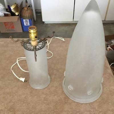 G-106 Vintage hand blown glass lamp