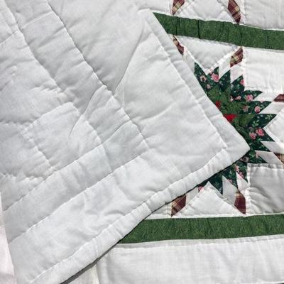 CHRISTMAS QUILT 50