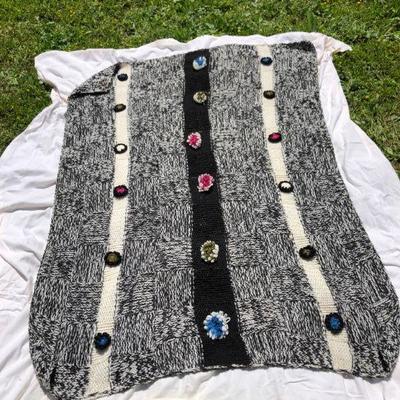 THROW Black & White Knit Afghan with bulky rose trim Unique & Cool!