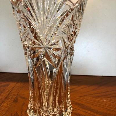 Lead crystal vase