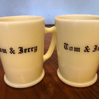 Tom and Jerry custard color mugs