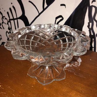 Footed crystal bowl