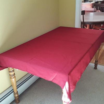Lot of 4 table cloths ONLY