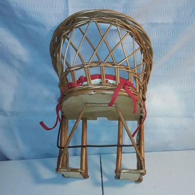 Lot Doll Beds and American Girl Doll Accessories 