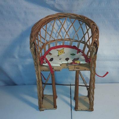 Lot Doll Beds and American Girl Doll Accessories 