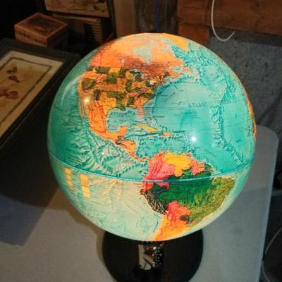Light up globe