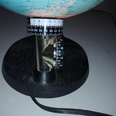 Light up globe