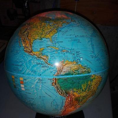 Light up globe
