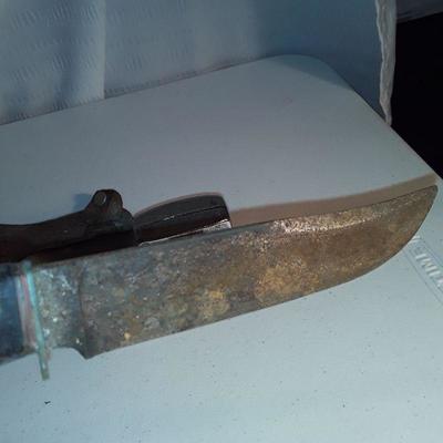 Two hunting/fishing knives