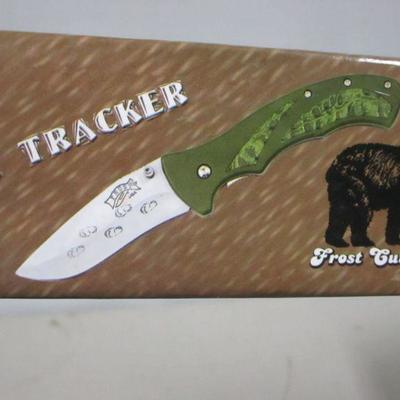 Lot 74 - Tracker Knife & Utility Tool