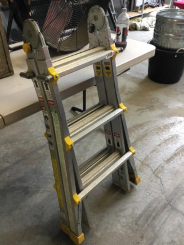 13 foot extension ladder Costco Lot 1109