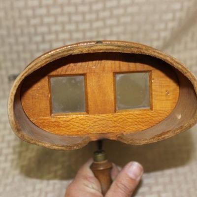 Turn of the Century Wood Stereoscope 3D Picture Viewer