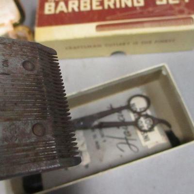 Lot 83 - Remington Foursome Shaver & Craftsman Barbering Set