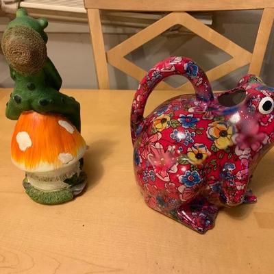 Frog Figurines