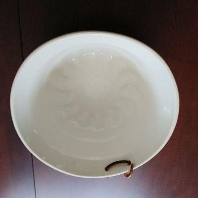 lot of dishes, and bowl