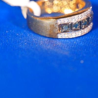 Gold ring