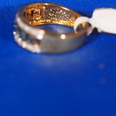 Gold ring
