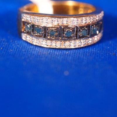 Gold ring