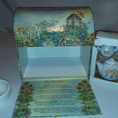 Lot 3 Childs tea sets