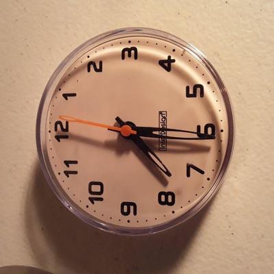 Lot clocks