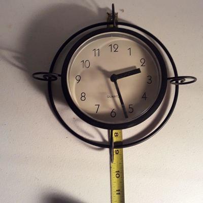 Lot clocks