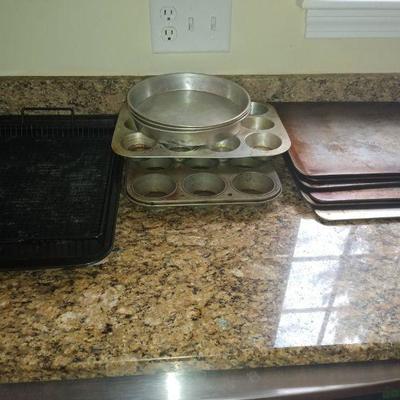 LOT Large kitchen lot