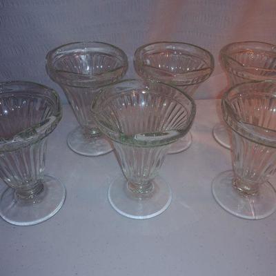 LOT Large kitchen lot