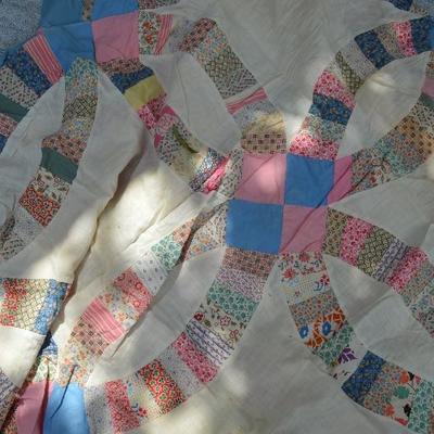 Three unfinished vintage quilts lot