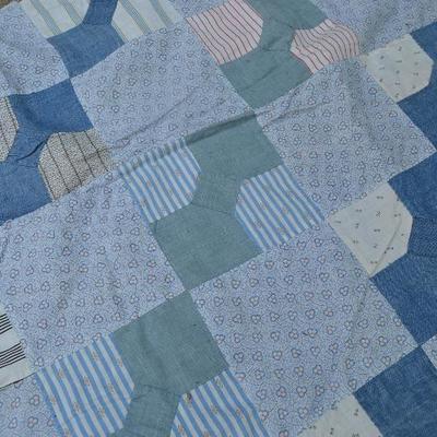 Three unfinished vintage quilts lot