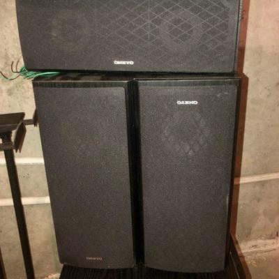 Onkyo Speaker Set