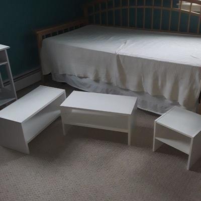 Stacking shoe shelves