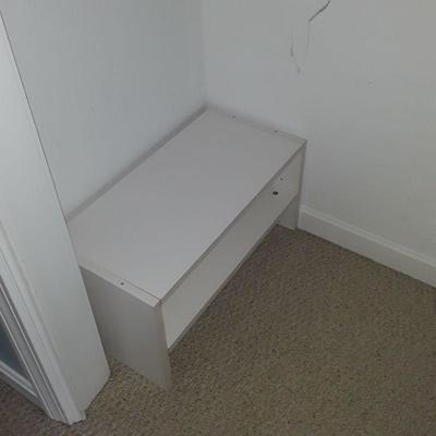 Stacking shoe shelves