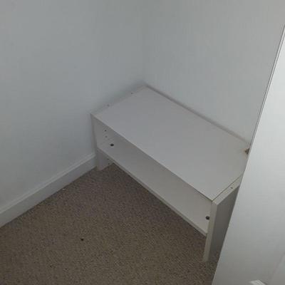 Stacking shoe shelves