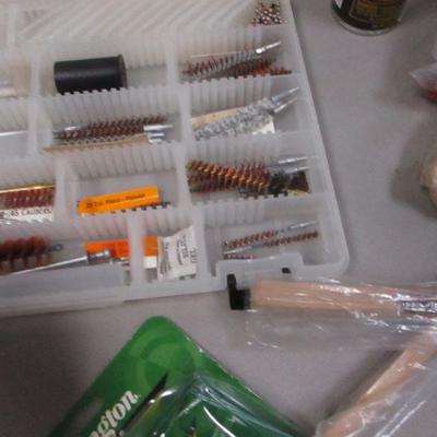 Lot 127 - Gun Cleaning Supplies