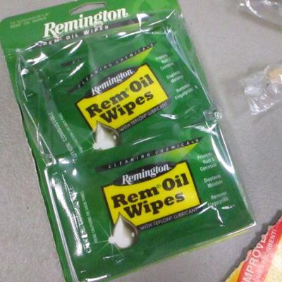 Lot 127 - Gun Cleaning Supplies