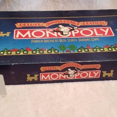 V17 Monopoly