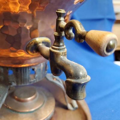 Lot 87 Pour Spout