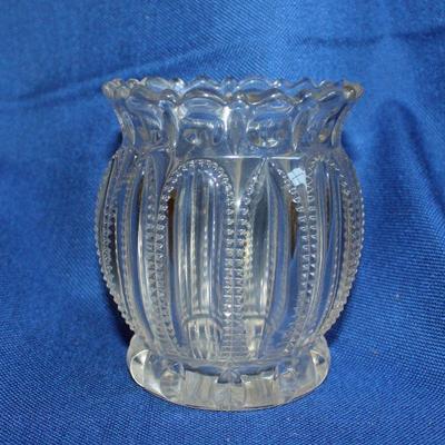 Lot 122 Pressed Glass  $18