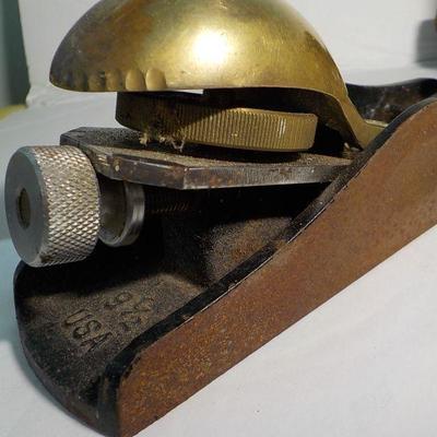 Vintage Wood Plane by " LIE-NIELSEN " COLLECTIBLE TOOL. & Holster.