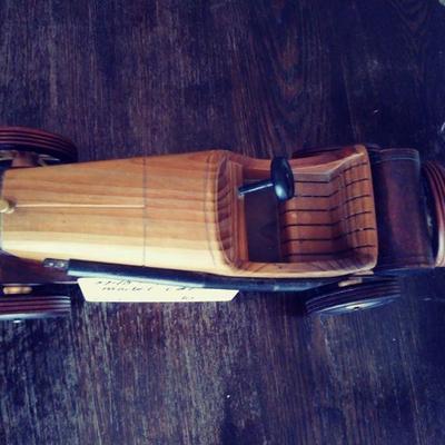 X17 1940's Model car