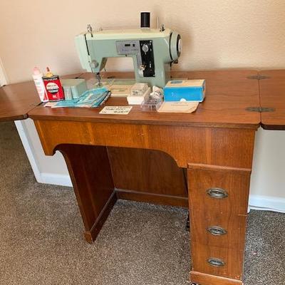 Y19 Vintage Sears Kenmore 