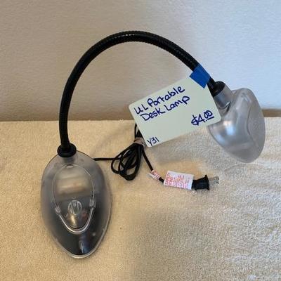 Y31 UL Portable Desk Lamp